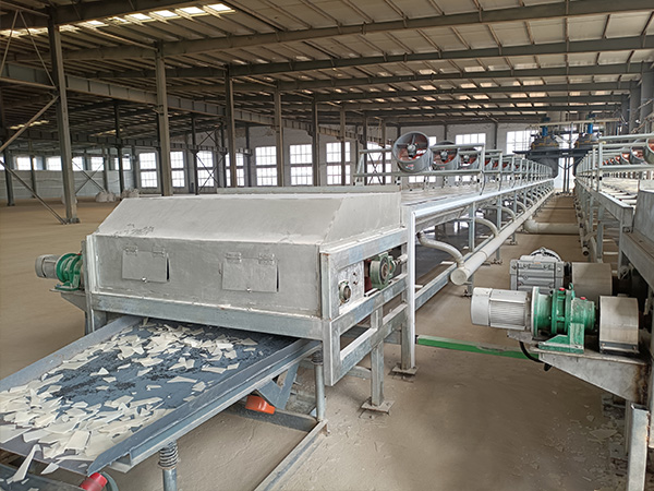 生產(chǎn)設(shè)備